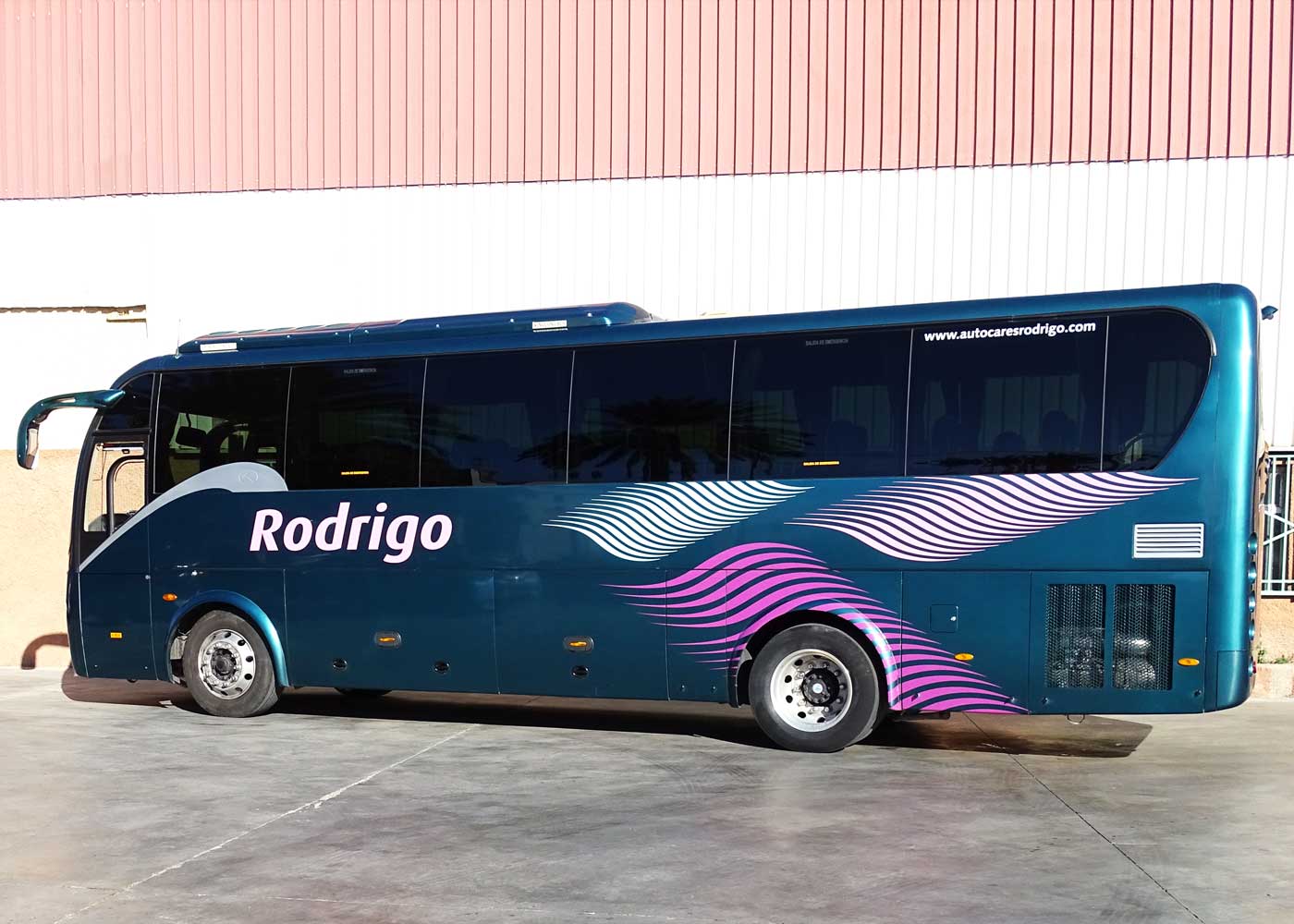 Autocares Rodrigo | Flota Minibuses 40 plazas